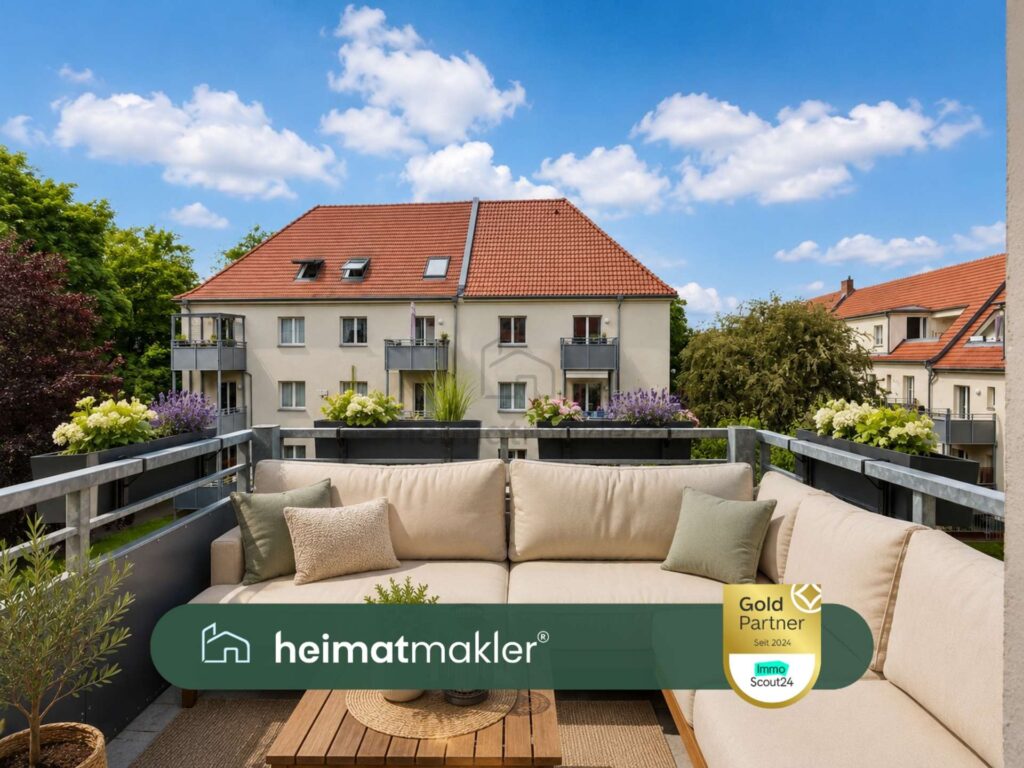 Balkon Neu gestaged _branded